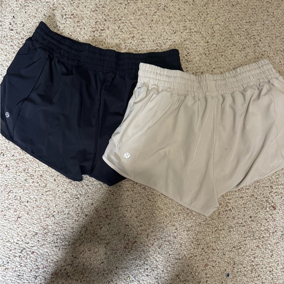 lululemon athletica Pants - Lululemon Hotty Hot shorts